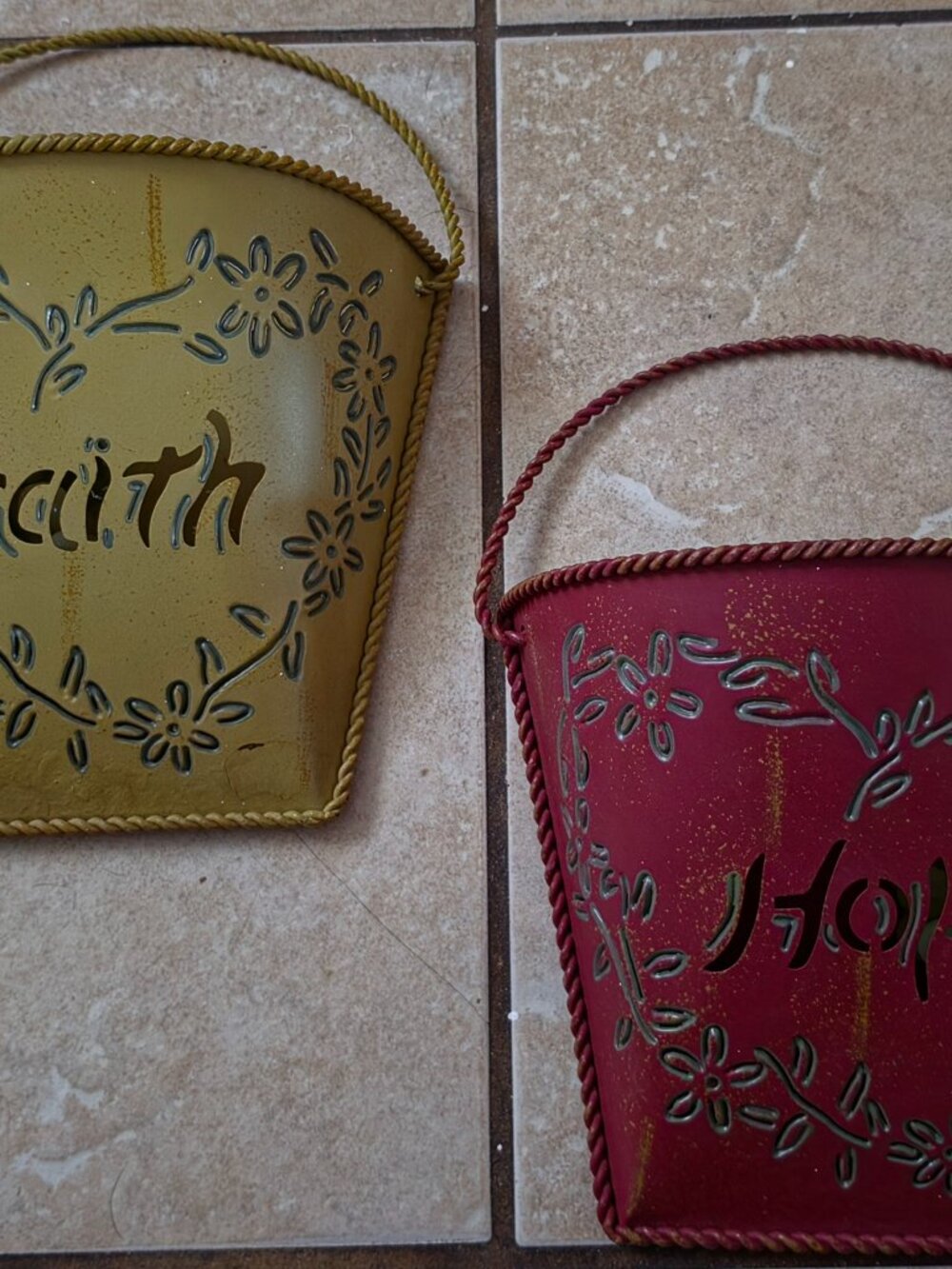 2 Wall Plaques